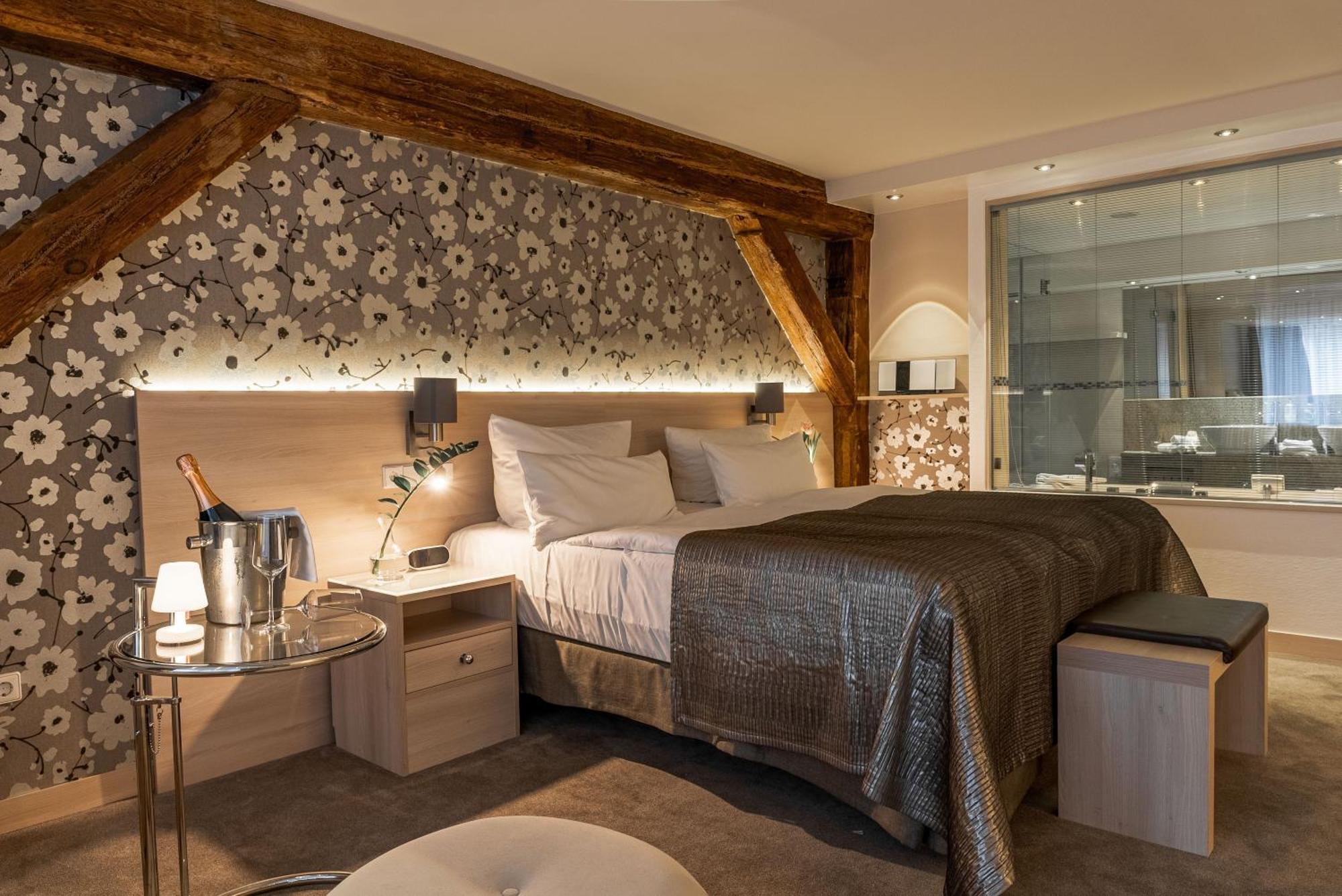 Hotel An Der Wasserburg 沃尔夫 外观 照片