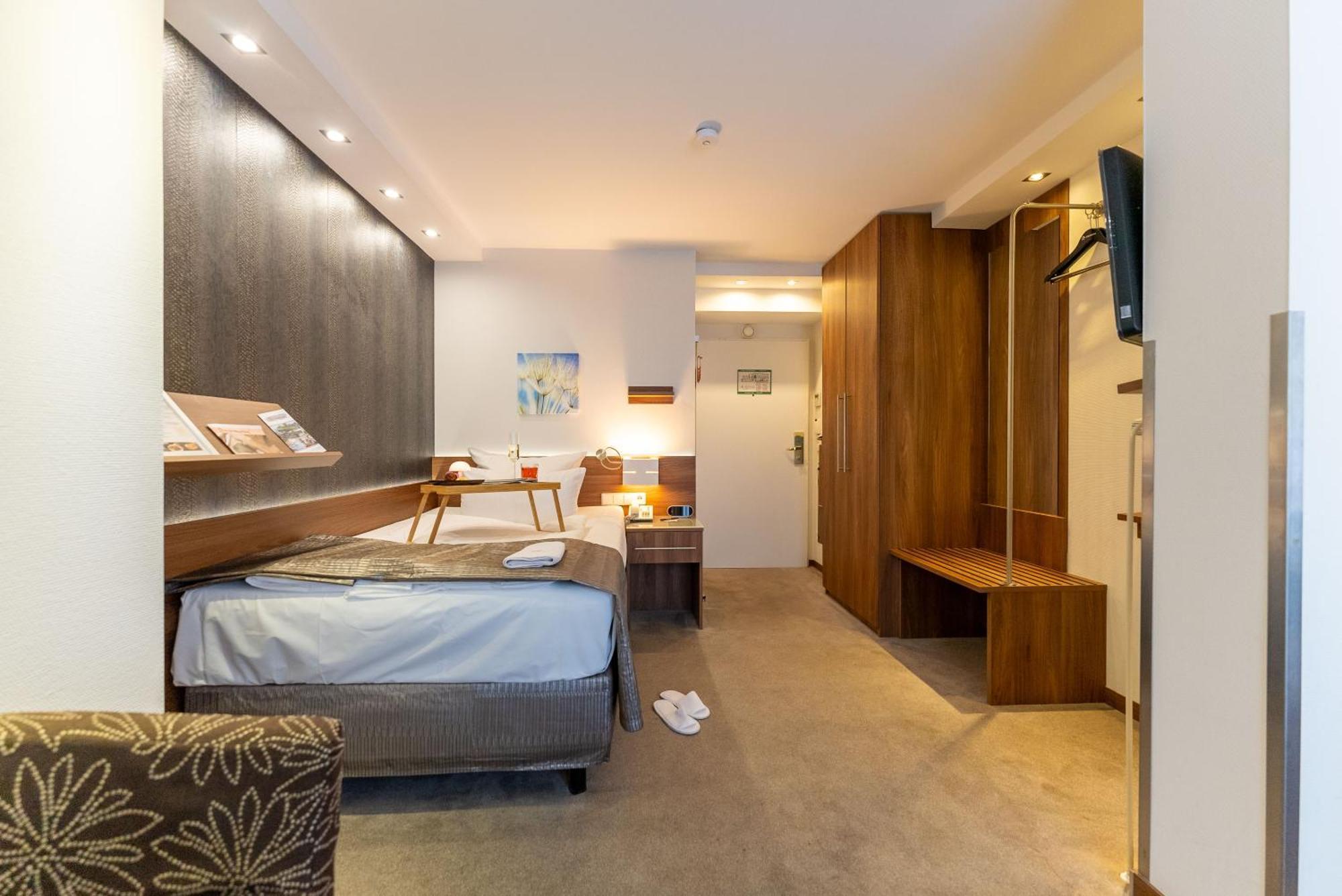 Hotel An Der Wasserburg 沃尔夫 外观 照片